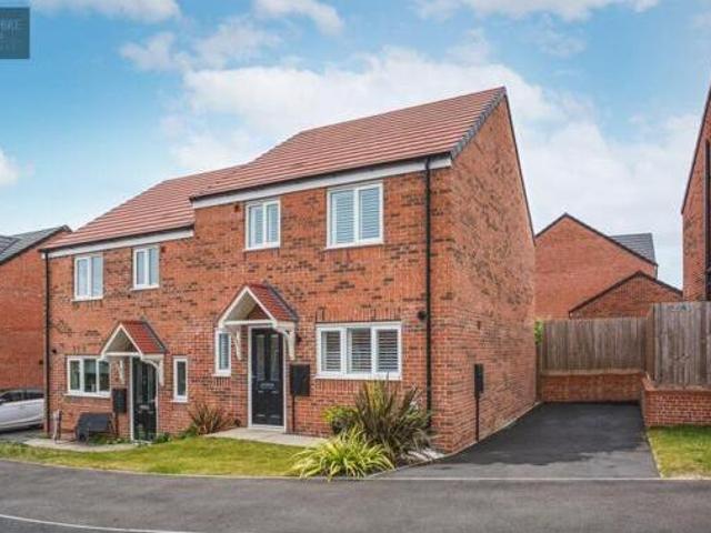 House for sale in Caldermill, East Midlands