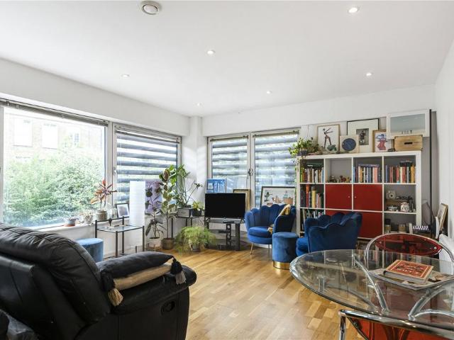 Apartment for rent in Spitalfields, Greater London