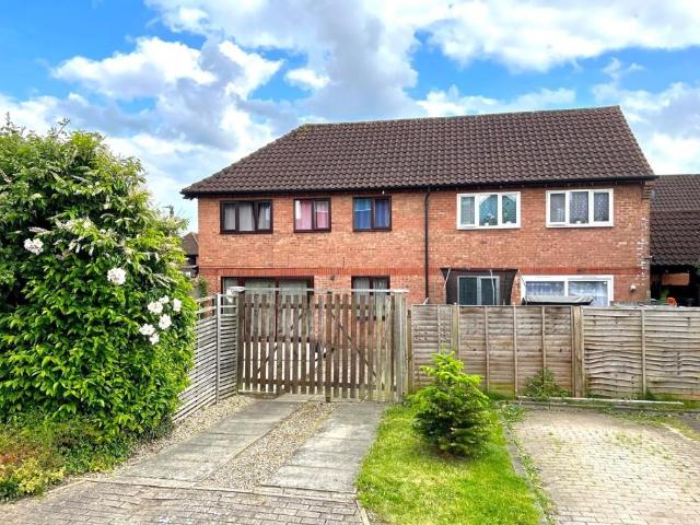 House for rent in Walnut Tree, Milton Keynes