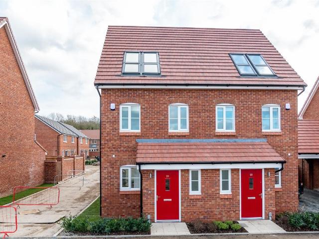 House for rent in Houghton Regis, Bedfordshire