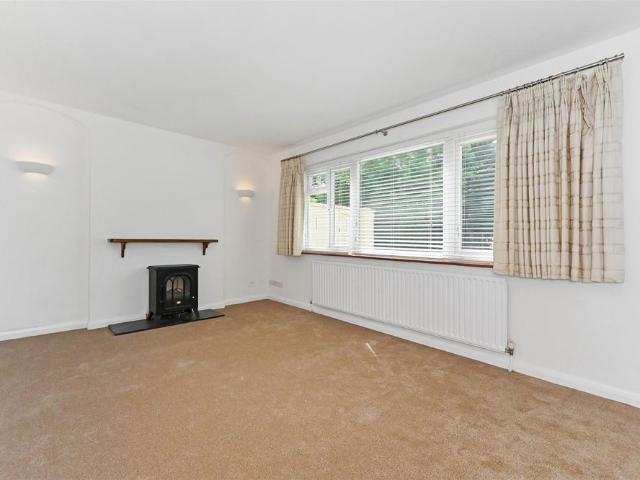 Apartment for rent in Clapham, West Sussex