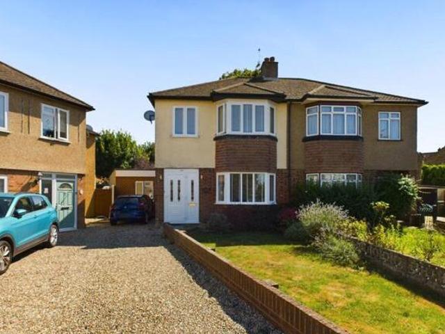 House for sale in Uxbridge, Greater London