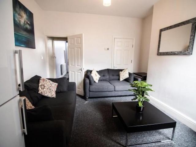 House for rent in Sharrow Vale, Sheffield