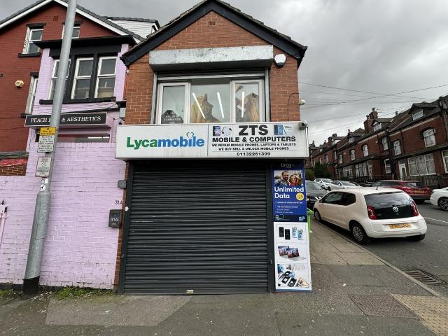 Studio for rent in Harehills Corner, Leeds
