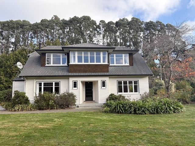House for rent in Chaslands, Canterbury