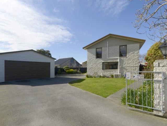 House for rent in Chaslands, Canterbury