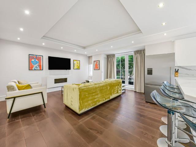 Apartment for rent in St. John's Wood, Greater London