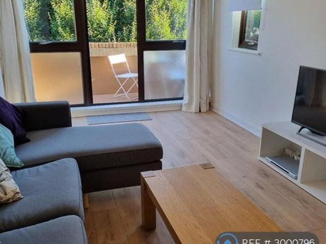 House for rent in Maida Hill, Greater London