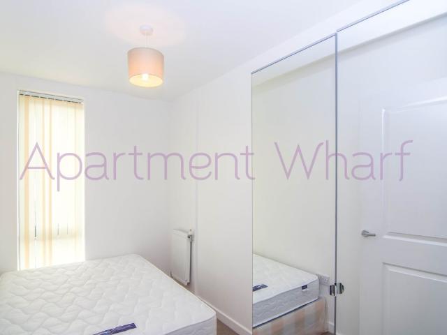 Room for rent in Mile End, Greater London