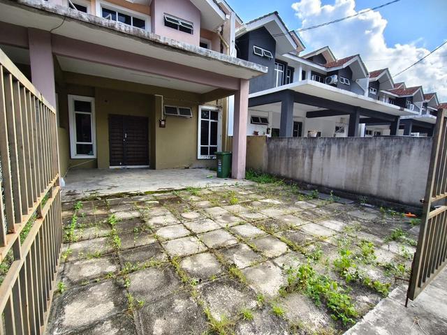 Terraced House for sale in Tringganu
