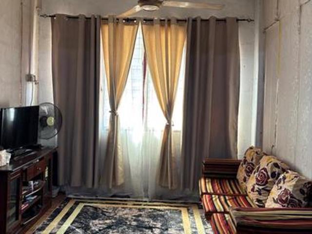 Flat for sale in Wellesley, Penang