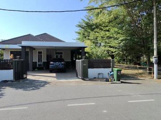 Bungalow for sale in Jitra, Kedah