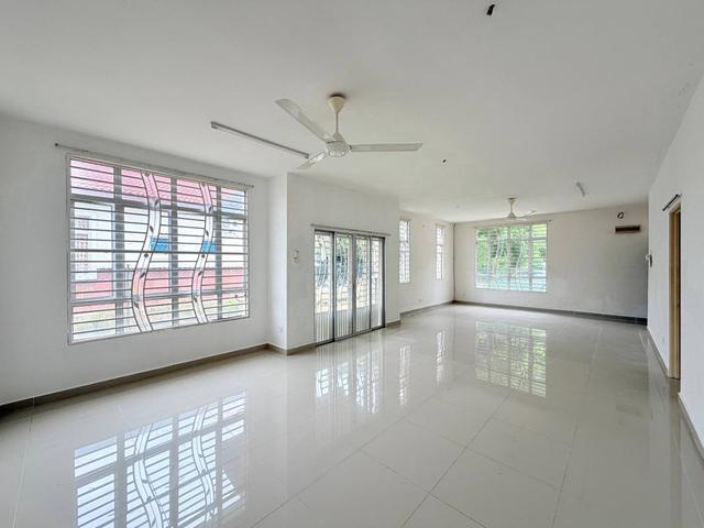 Bungalow for sale in Lenggeng, Seremban