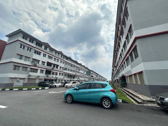 Flat for sale in Saujana, Selangor