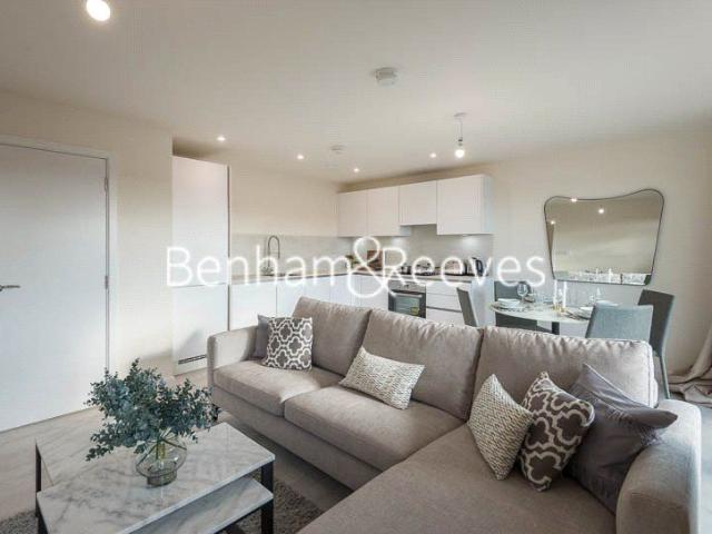 Apartment for rent in Kodak, Greater London