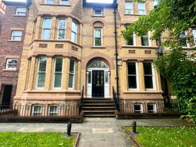 Apartment for rent in Calderstones