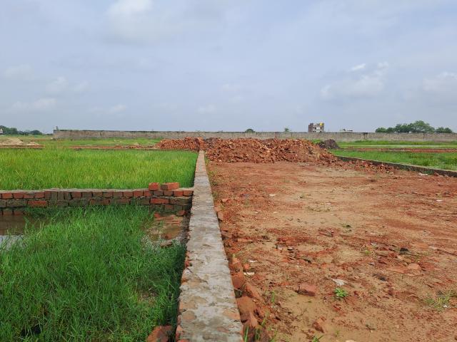 Land for sale in Varanasi, Arunachal Pradesh