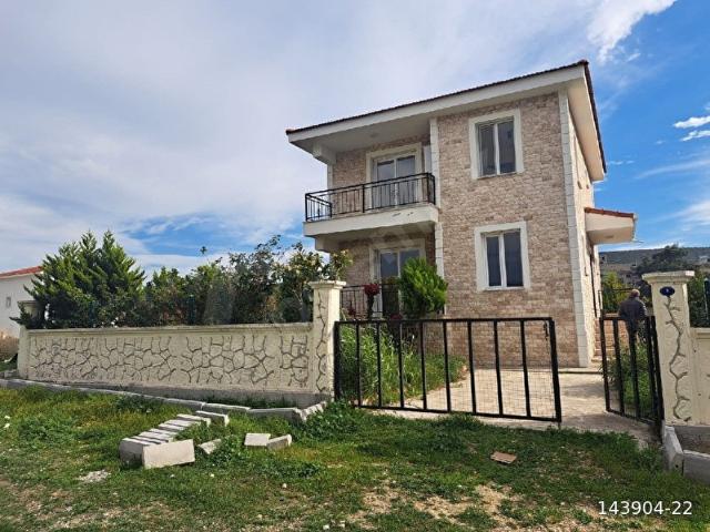 Foça, İzmir içerisinde satılık Villa