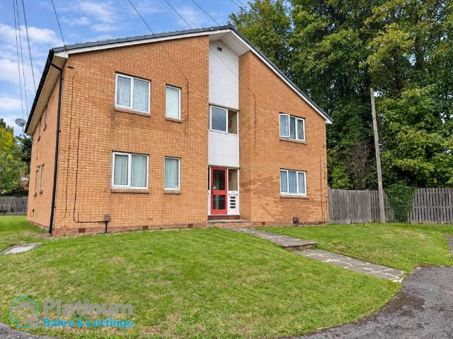 Apartment for rent in Low Fold, Bradford