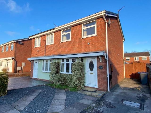 House for rent in Stretton, East Staffordshire