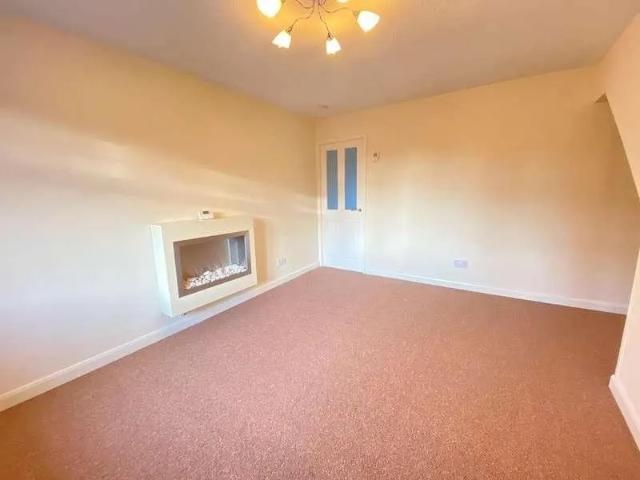 House for rent in Stretton, East Staffordshire