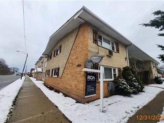 Condo for sale in Stickney, Illinois