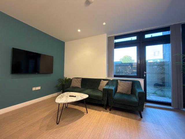 Apartment for rent in London Borough of Hounslow, Greater London