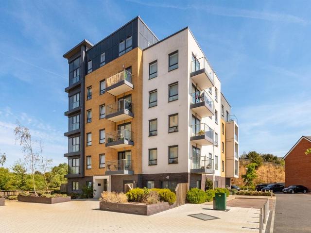 Apartment for rent in Whitley, Reading
