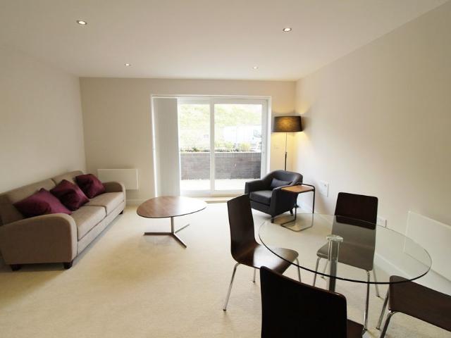 Apartment for rent in Whitley, Reading