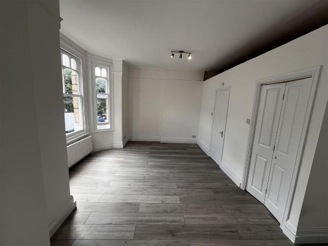 Studio for rent in Harlesden, Greater London