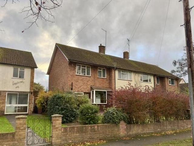 House for sale in Northampton, Northamptonshire