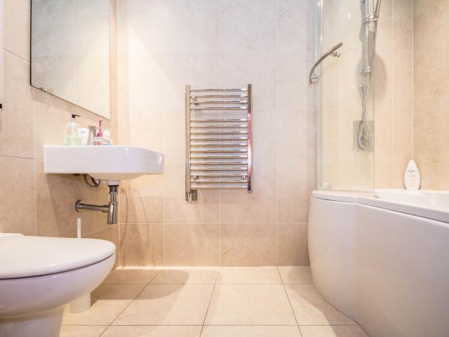 House for rent in Limehouse, Greater London