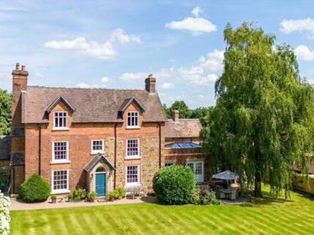 House for sale in Heath Farm, Frankwell