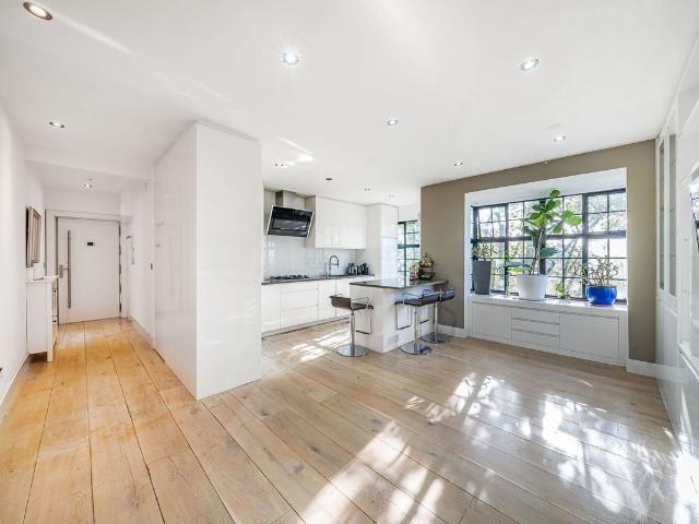 Apartment for rent in London Borough of Lambeth, Greater London