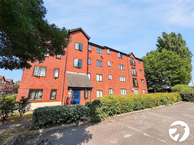 Apartment for rent in Charlton Riverside, Greater London