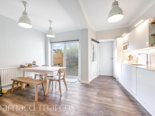 House for rent in London Borough of Hounslow, Feltham