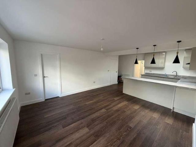 Apartment for rent in London Borough of Hounslow, Feltham