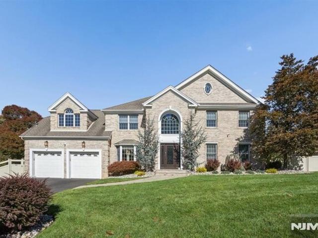 House for sale in Preakness, Wayne