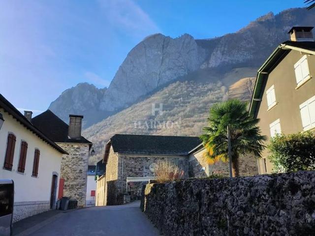 Maison vente à Oloron-Sainte-Marie, Lées-athas