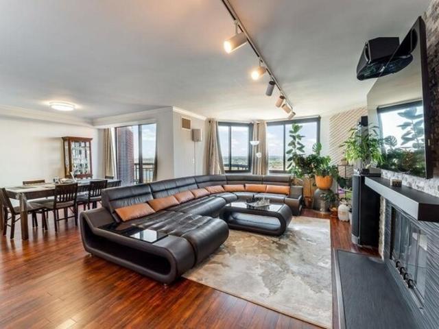 Condo for sale in Hudson, New Jersey