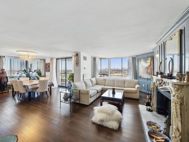 Condo for sale in Secaucus Condo for sale in Secaucus