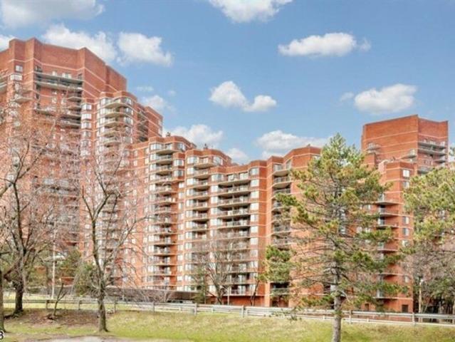 Condo for sale in Hudson, New Jersey