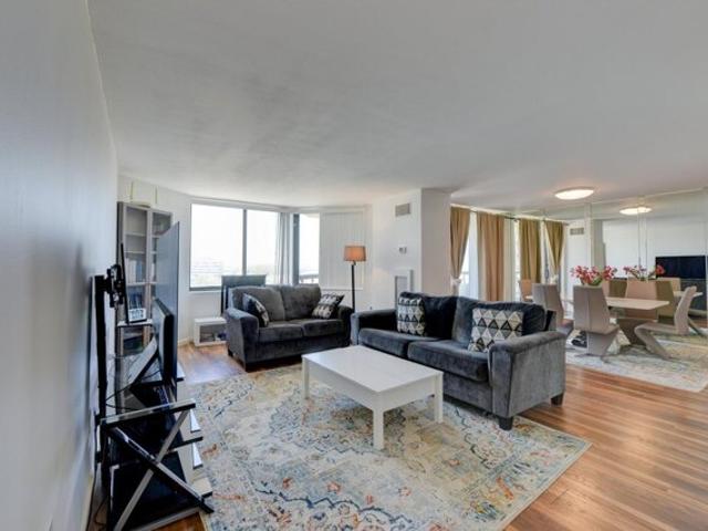 Condo for sale in Secaucus Condo for sale in Secaucus