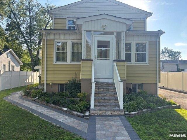 House for sale in Lincoln Park, New Jersey