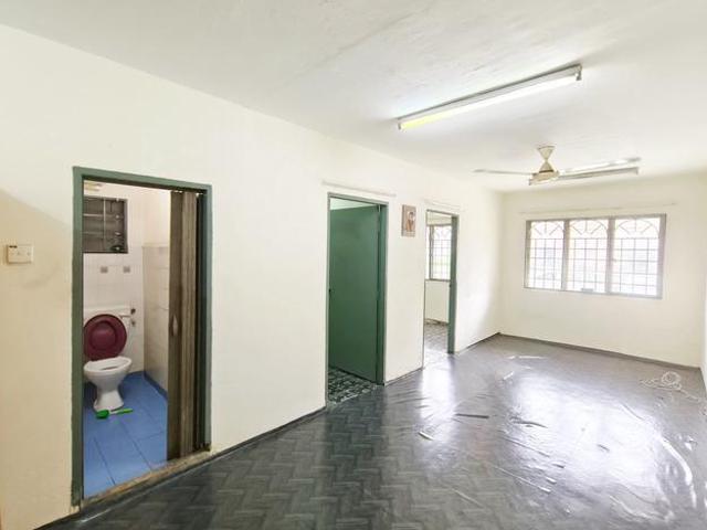 Apartment for sale in Petaling, Damansara Damai