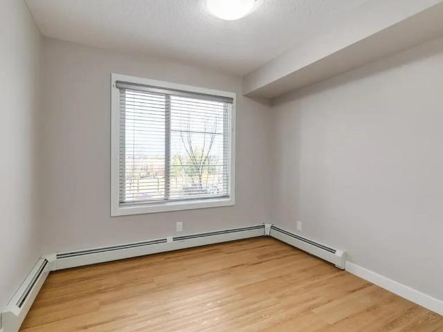 Apartment for rent in Wedgewood, Alberta