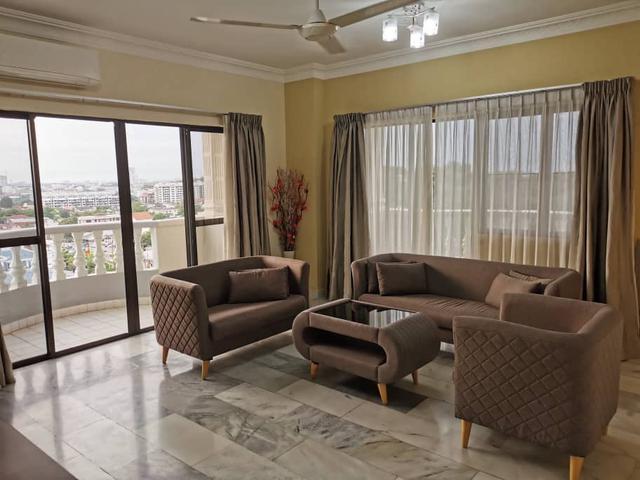 Apartment for sale in Malaka