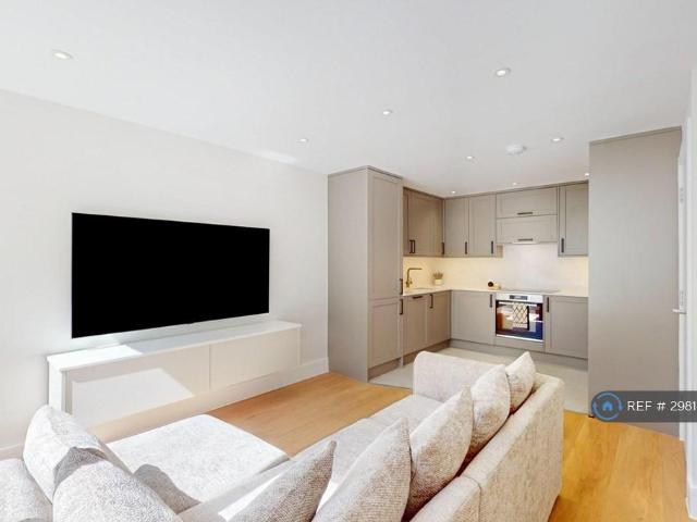 Apartment for rent in London Borough of Lewisham, Greater London