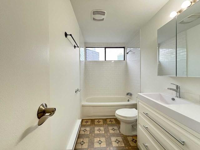 Apartment for rent in Vancouver, British Columbia