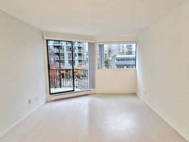 Apartment for rent in Vancouver, British Columbia